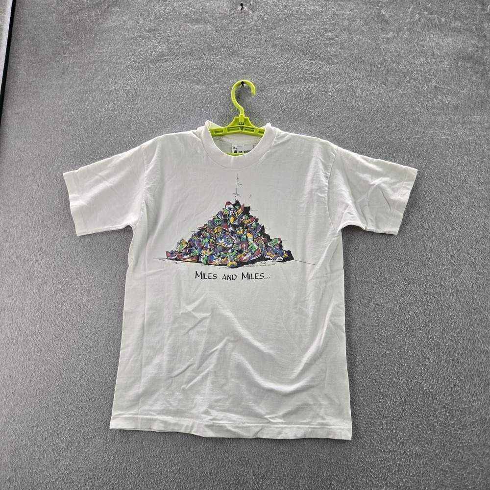 VINTAGE Fruit Of The Loom Men Shirt M White Shoes Miles Single Stitch